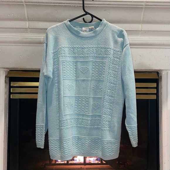 Cascade Blues Sweater - Picture 1 of 2